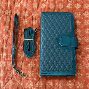 Elegant Blue Quilted Phone Case